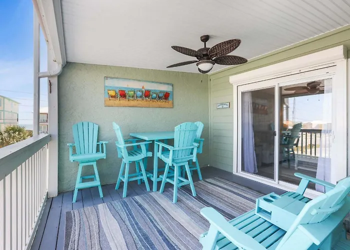 Lagoon Landing 202- Beautifully Decorated With Balcony & Pool Steps To & Lagoon Holiday home Gulf Shores