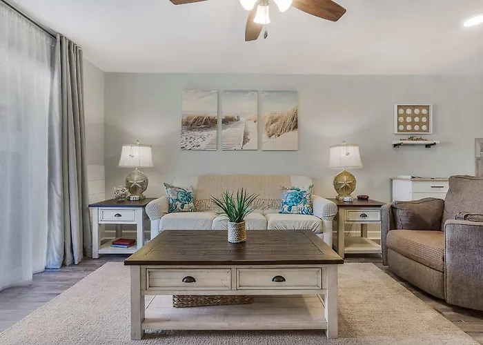 Lagoon Landing 202- Beautifully Decorated With Balcony & Pool Steps To & Lagoon * Gulf Shores